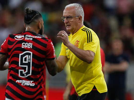 Imagem do artigo:Dorival destrincha ‘caminhos’ encontrados pelo Flamengo na goleada contra o Bragantino