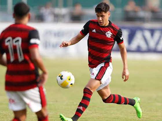 Imagem do artigo:Substituto de Wesley: Tite observa jogador paraguaio para lateral do Flamengo