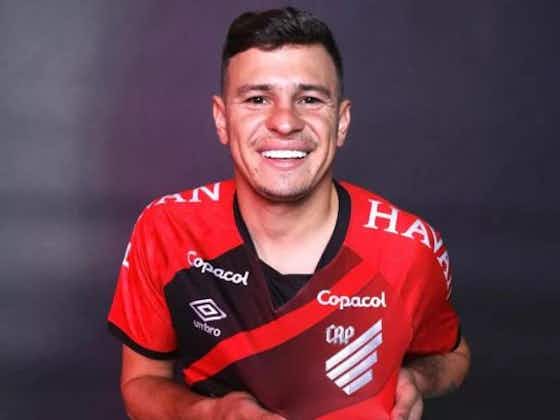 Imagem do artigo:Vasco faz proposta ao Athletico-PR por Hugo Moura, ex-Flamengo