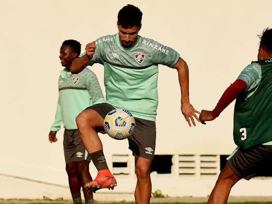Imagem do artigo:Fluminense treina e viaja nesta segunda para o Paraguai