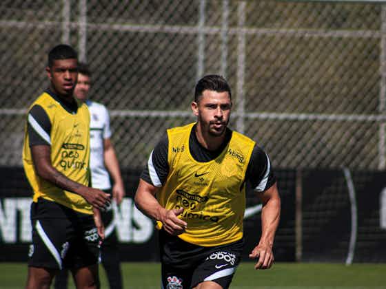 Imagem do artigo:Giuliano treina com bola na reapresentação do Corinthians no CT Joaquim Grava