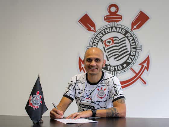 Imagem do artigo:Fábio Santos acerta renovação de contrato com o Corinthians