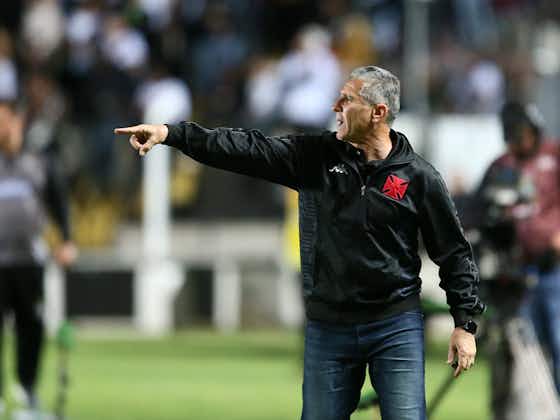 Imagem do artigo:Jorginho comemora vitória do Vasco fora de casa e enaltece o clube: ‘É o time da virada’
