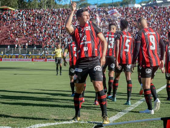 Imagem do artigo:Vitória: Léo Condé destaca desempenho de Osvaldo, autor do gol diante do Bahia de Feira