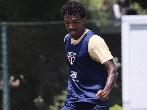 Imagem do artigo:Luiz Gustavo começa treinos no CRB e será reforço do São Paulo no futuro