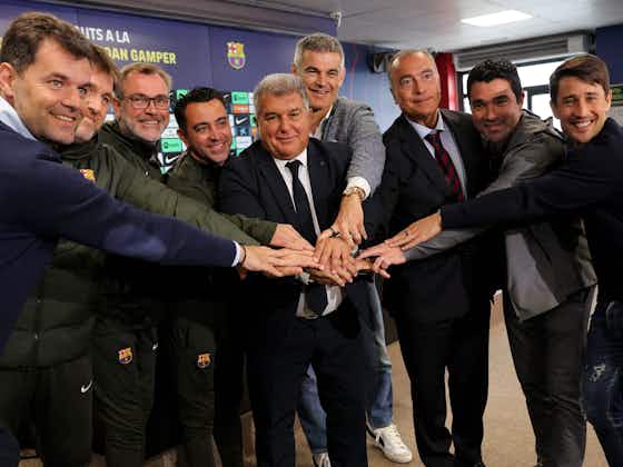 Article image:Xavi se quedará en el Barcelona hasta 2025