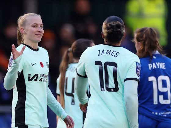 Article image:Chelsea continue to lead WSL table after victory at Everton