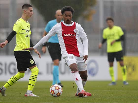 Artikelbild:Berich: Bayern und BVB buhlen um Ajax-Youngster Prince Aning