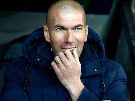 Artikelbild:Spanier berichten: Zidane kurz vor Einigung mit Bayern!