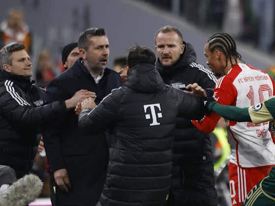 Imagem do artigo:Treinador empurra rosto de jogador do Bayern e é expulso; assista 🎥