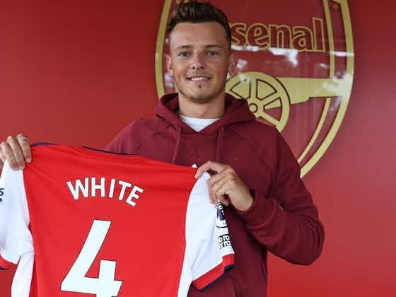 Article image:[Photos] Ben White poses with No.4 Arsenal shirt after completing £50m move
