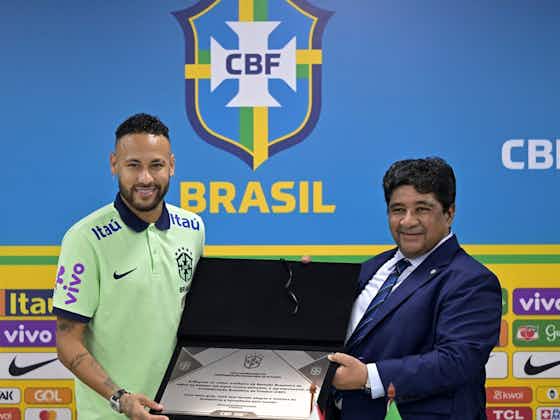 Artikelbild:Neymar nach Brasilien-Rekord: "Bin nicht besser als Pele"