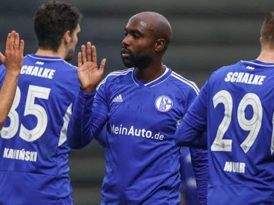 Imagen del artículo:Álvarez Balanta no se demoró en debutar con el Schalke 04