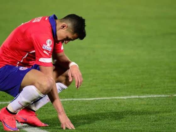 Imagem do artigo:Alexis Sánchez sofre lesão e fica fora da fase de grupos da Copa América