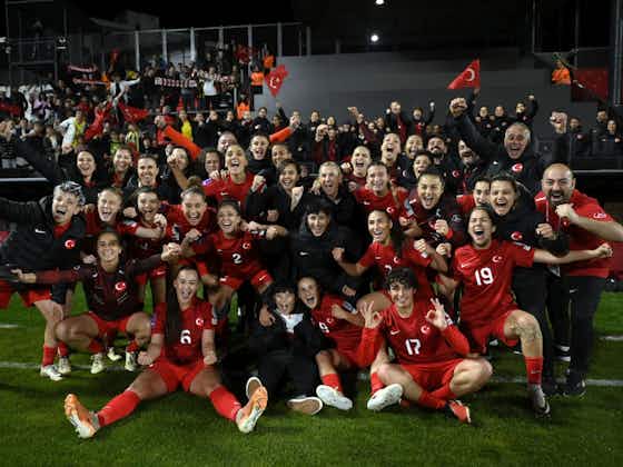 Artikelbild:EM-Quali: Türkische Frauen-Nationalmannschaft schlägt Ungarn mit 2:1