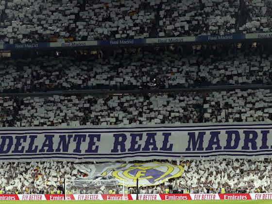 Article image:Real Madrid fans show class with response to Barcelona injury blow