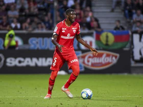 Image de l'article :Sénou Coulibaly : « Le nul aurait été mérité. Je pense qu’il y a penalty en fin de match. Je ne vois pas l’intérêt qu’il a de simuler à ce moment-là »