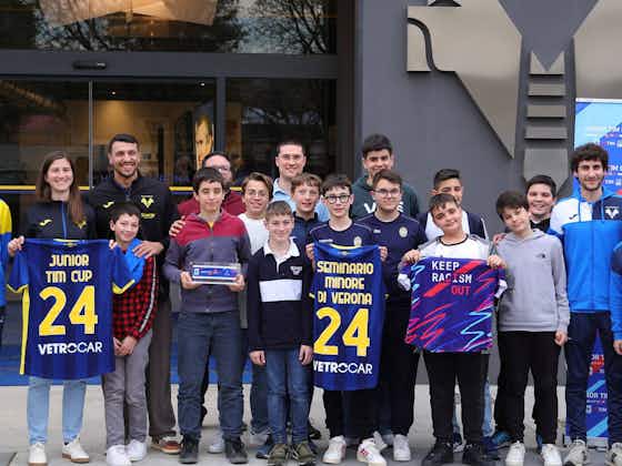 Article image:Berardi e Pecchini incontrano i ragazzi della Junior TIM Cup - 'Keep Racism Out'