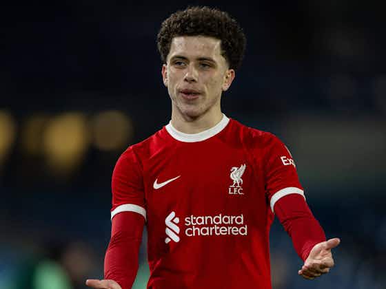 Article image:Sensational Liverpool teenager signs first professional contract after impressive displays