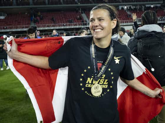 Article image:Christine Sinclair: All-time leading international goalscorer to retire