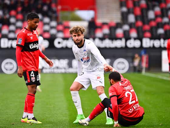 Image de l'article :Amiens SC : un milieu encore suspendu, qui sont les joueurs sous la menace ?