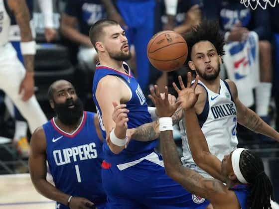 Imagen del artículo:Los Angeles Clippers aplastan a los Mavericks en una gran primera parte