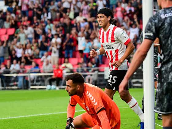 Imagem do artigo:Ruud van Nistelrooy estreou na Eredivise vencendo – com ajuda de gol contra super bizarro do Emmen