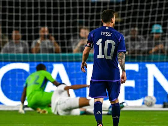 Imagem do artigo:Messi teve seus lances de craque e fez a alegria da torcida no triunfo da Argentina sobre Honduras
