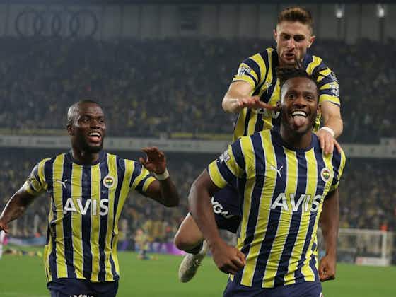 Imagem do artigo:O Fenerbahçe sobreviveu a um maluco 5×4, com o gol da vitória de Batshuayi aos 50 do 2° tempo