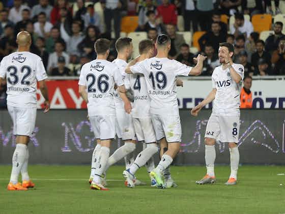 Artikelbild:Saisonabschluss der Süper Lig: Fenerbahçe souverän, Beşiktaş mit Last-Minute-Ausgleich