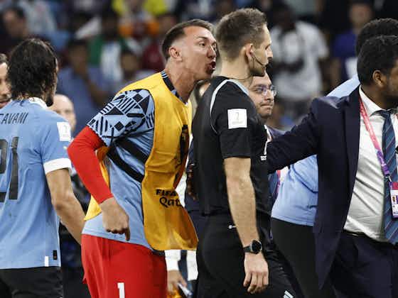 Artikelbild:Nach Ausschreitungen bei der WM: FIFA sperrt Galatasaray-Kapitän Muslera