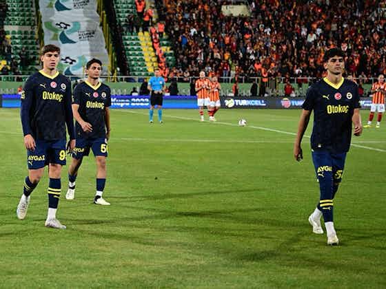 Artikelbild:Nächster Skandal: Fenerbahçe geht in die Katakomben – Spielabbruch  Süper Kupa