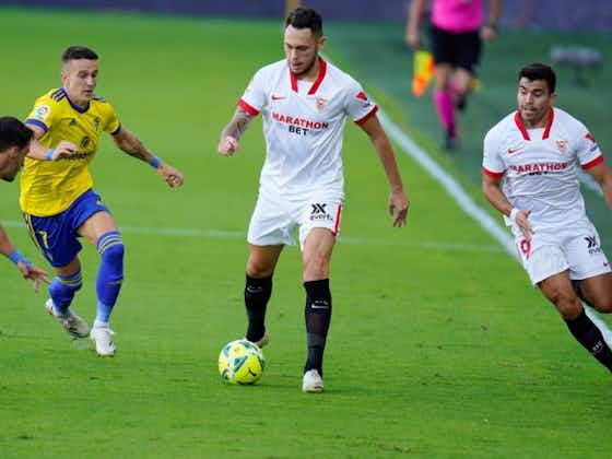 Imagen del artículo:Marcos Acuña, un debut positivo para el Sevilla FC
