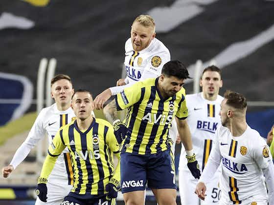 Artikelbild:3:1! Fenerbahçe bleibt an Beşiktaş dran