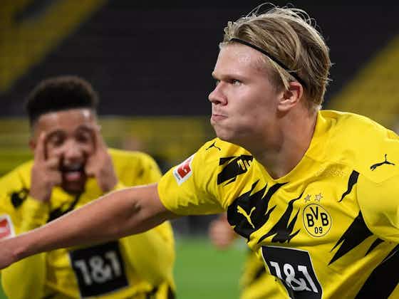 Imagem do artigo:Borussia Dortmund domina Schalke 04 e vence clássico por 3 a 0  pela Bundesliga