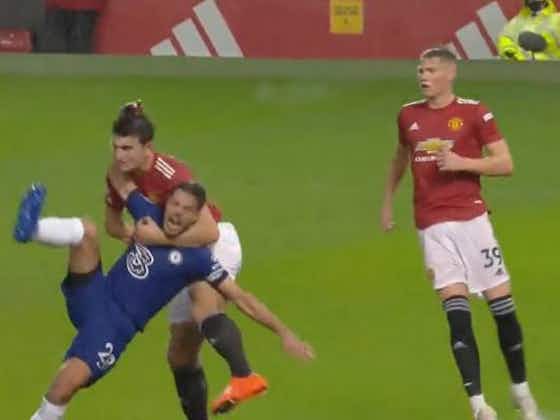 Article image:Video: Chelsea denied stonewall penalty vs. Man United as Harry Maguire executes perfect headlock