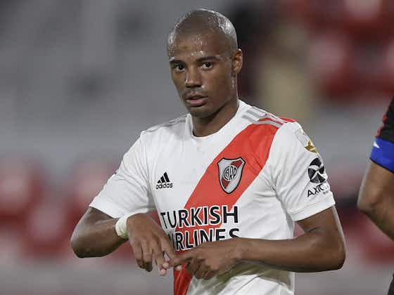 Article image:Flamengo supporters want the Brazilian club to pursue River Plate midfielder as Éverton Ribeiro replacement