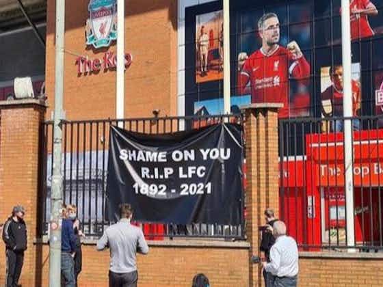 Article image:(Photos) Liverpool fans protest with anti-Super League banners at Anfield