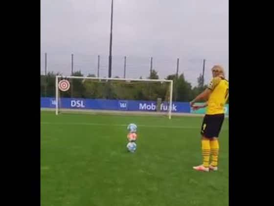 Article image:Video: Erling Haaland pulls off incredible trick shot with three footballs
