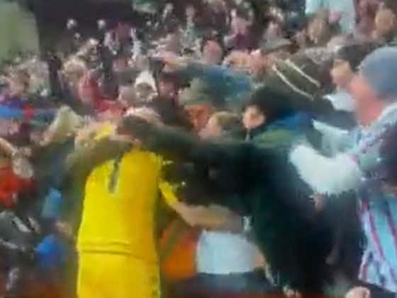 Article image:(Video) Emiliano Martinez celebrates with Aston Villa fans after Coutinho debut goal against Man United