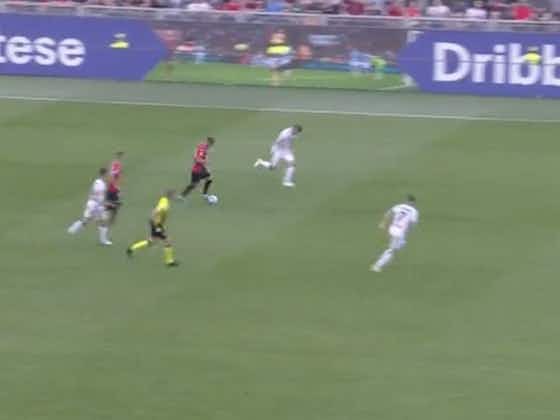 Article image:(Video) AC Milan defender scores insane goal following lung-busting run to put Rossoneri on brink of Serie A title