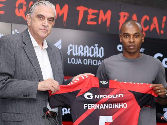 Article image:Fernandinho returns to club after 17 years away