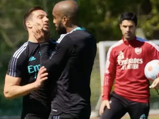 Article image:(Video) Lacazette and Cedric fight during Arsenal training session