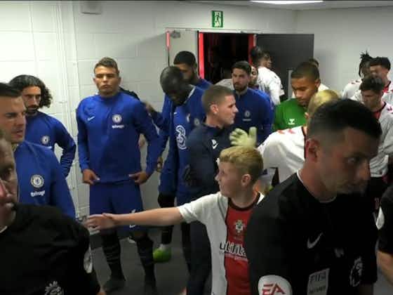 Article image:Video: Mascot mocks Azpilicueta in tunnel before Chelsea’s clash with Southampton