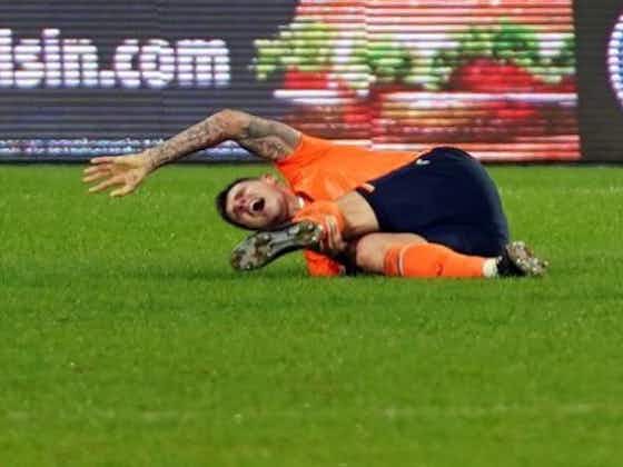 Article image:(Video) Martin Skrtel stretchered off after suffering freak injury