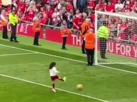 Article image:(Video) Mo Salah’s daughter recreates her Anfield goal after watching her dad collect two individual awards