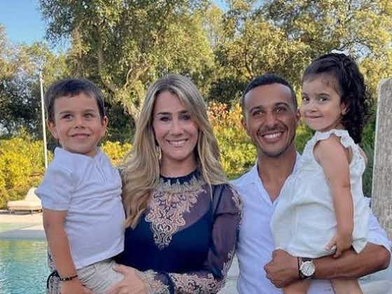 Article image:(Image) Thiago Alcantara poses for family picture in the final days of his break from football