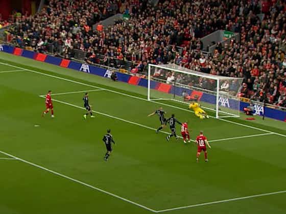 Article image:(Video) Nabil El Zhar’s fantastic finish completes Liverpool turnaround in Legends match v Ajax