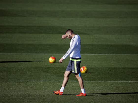 Article image:Karim Benzema trains alone and faces fight to be fit for Inter Milan