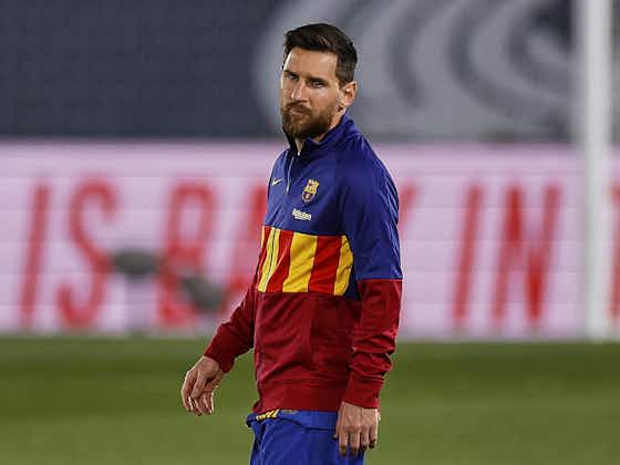 Article image:Lionel Messi makes decision on whether to join Barcelona pre-season amid stalled contract